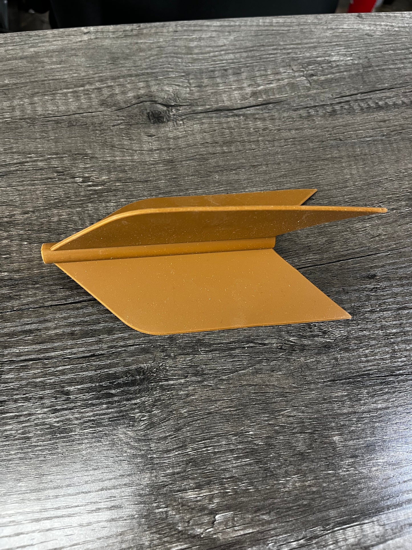 Sparrow Hawk Spear Fletching Wing